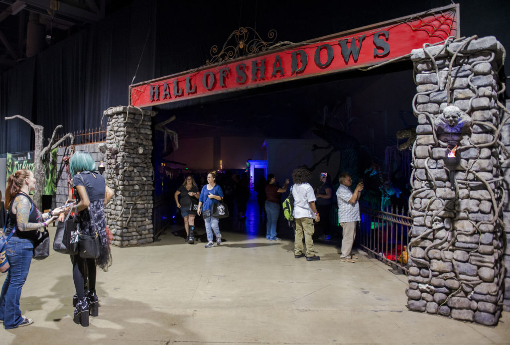 Hall of Shadows Midsummer Scream
