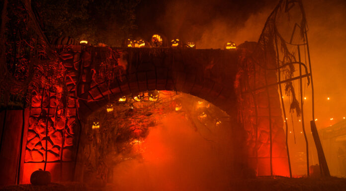 Los Angeles Haunted Hayride Will Make a Full Return for 2021 Los-Angeles-Haunted-Hayride-2021